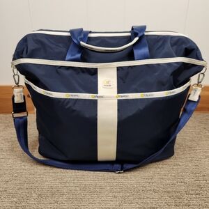 LeSportSac Large Duffle Bag Travel Tote Arc En Ciel Navy Carry-On Nylon Zip